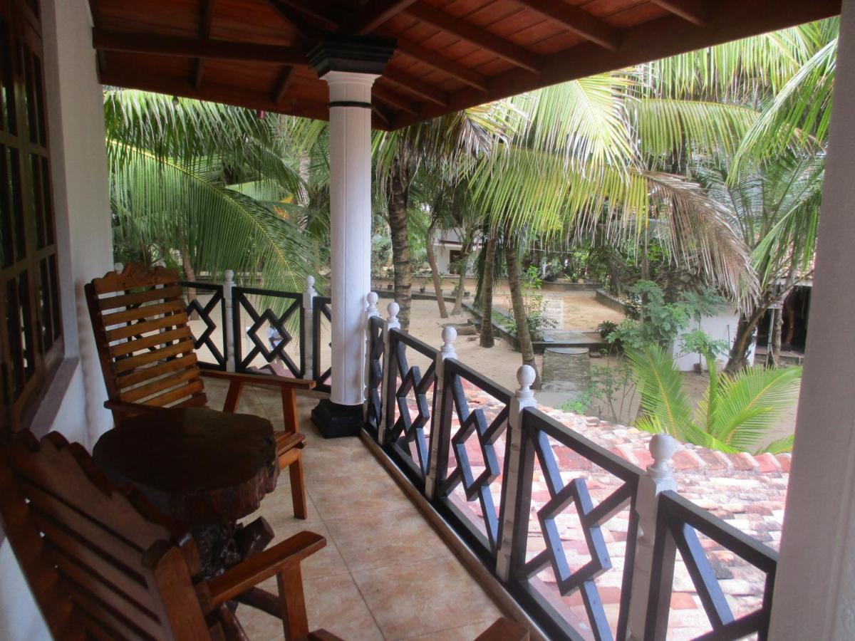 Ibisbird Beach Bungalows, Sport, Spa And Restaurant 탕갈레 외부 사진
