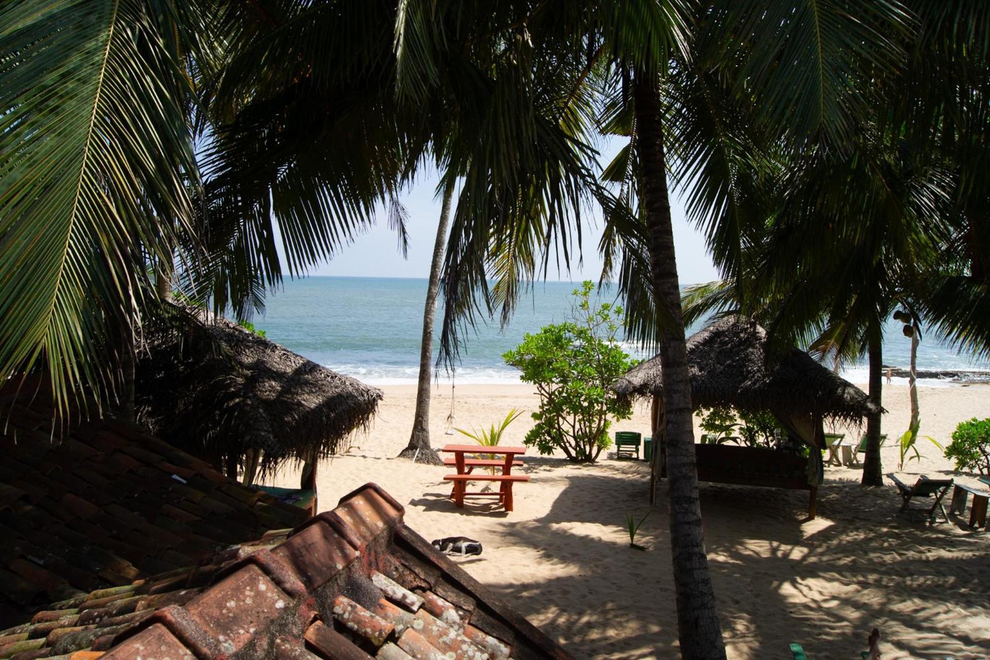 Ibisbird Beach Bungalows, Sport, Spa And Restaurant 탕갈레 외부 사진