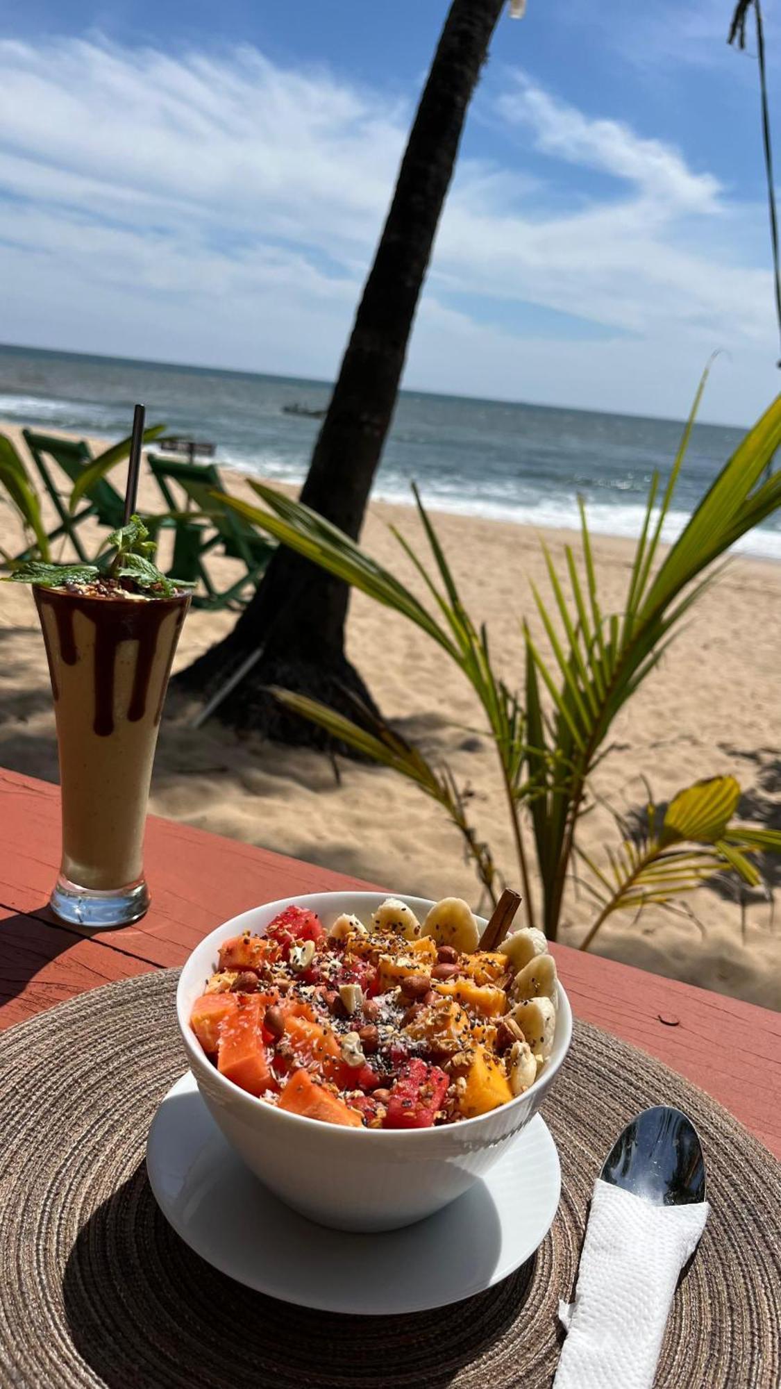 Ibisbird Beach Bungalows, Sport, Spa And Restaurant 탕갈레 외부 사진