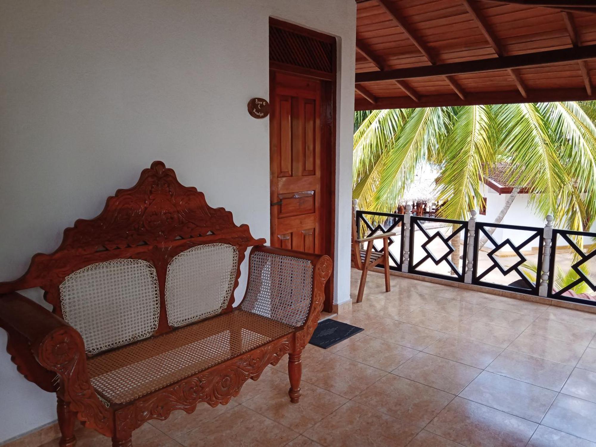Ibisbird Beach Bungalows, Sport, Spa And Restaurant 탕갈레 외부 사진