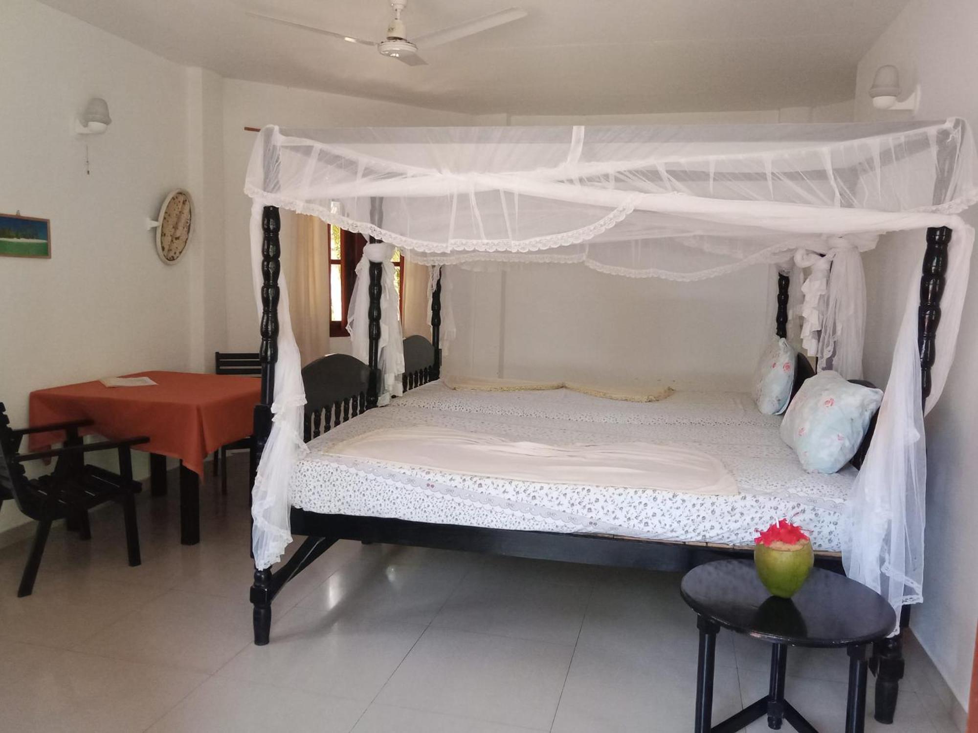Ibisbird Beach Bungalows, Sport, Spa And Restaurant 탕갈레 외부 사진